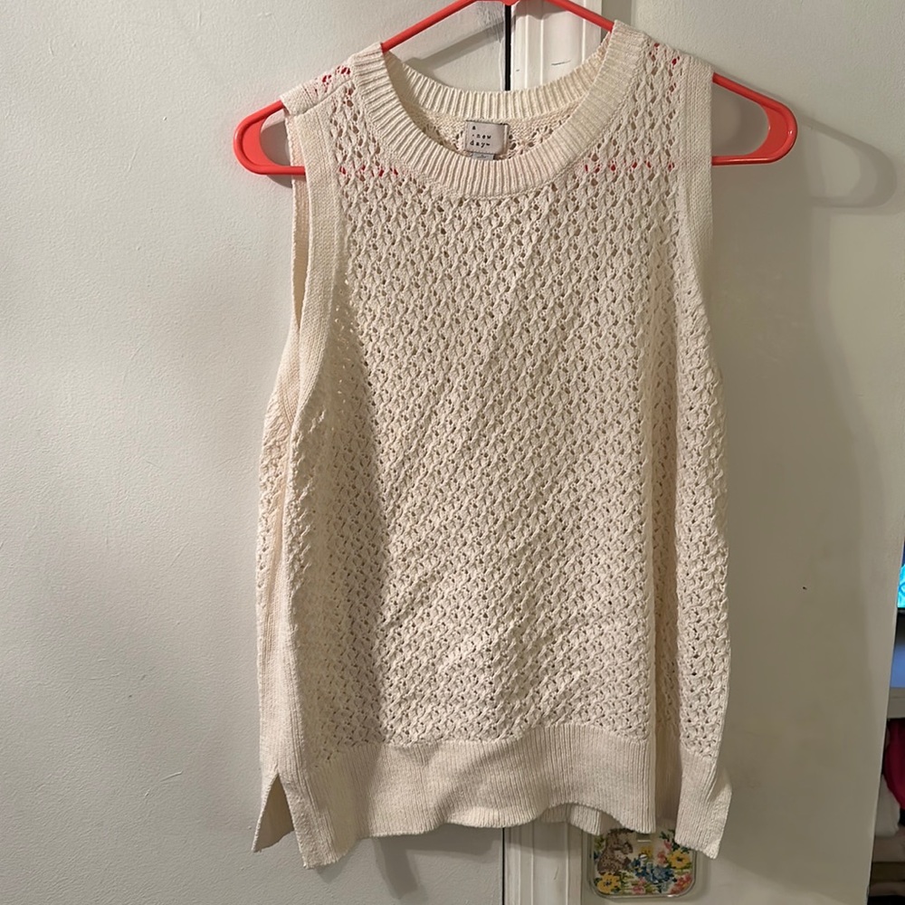 Off white knit top